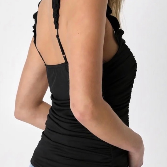 Lulu’s Women’s Ruched Tank - Picture 2 of 4